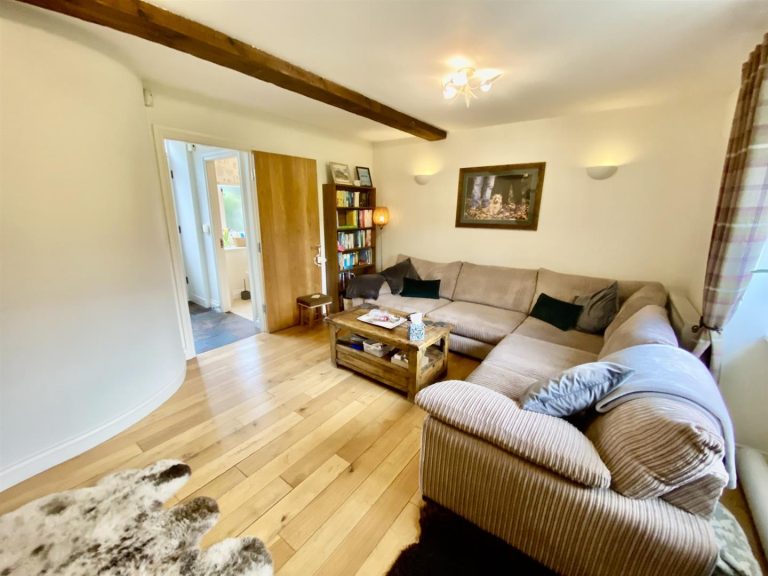 Cymau Lane, Cymau, Wrexham Town & Country