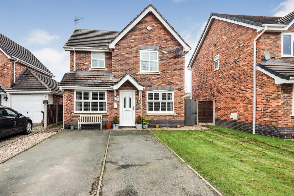 Oakwood Close, Whittington, Oswestry