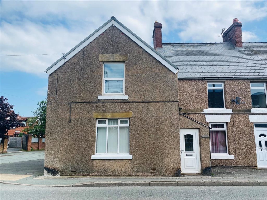 High Street, Coedpoeth, Wrexham