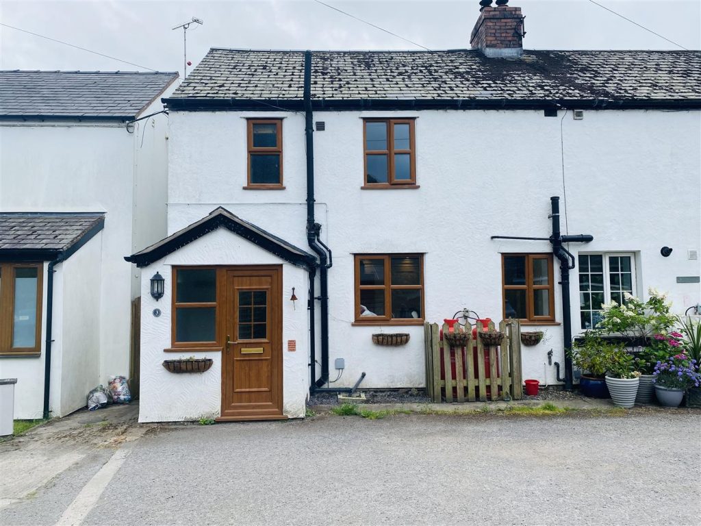 Pentrefelin, Llangollen