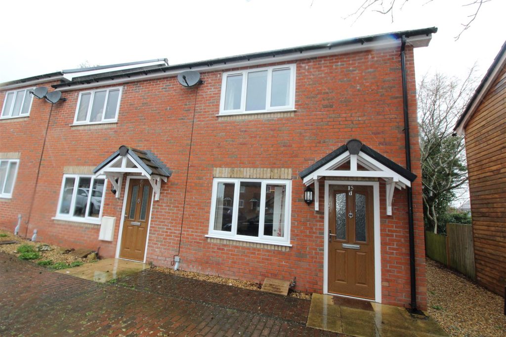 Brookfield Close, Weston Rhyn, Oswestry