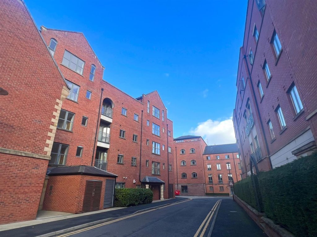 Seller Street, Chester