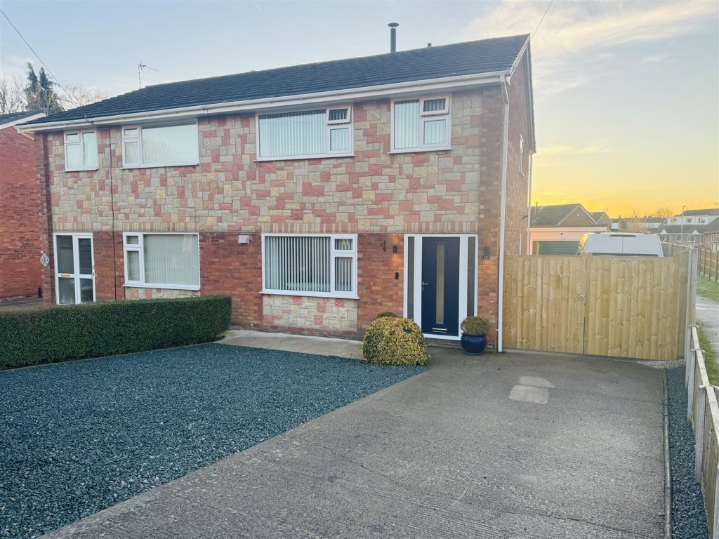 Cymau Lane, Caergwrle, Wrexham
