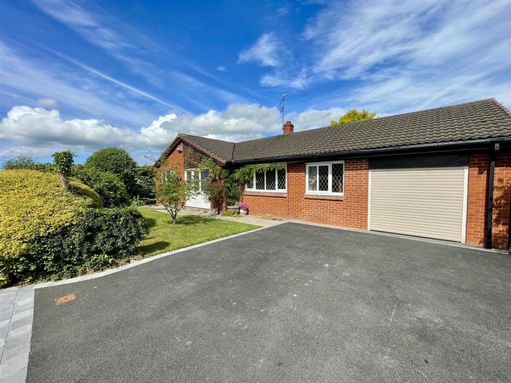 Penfold Way, Dodleston, Chester