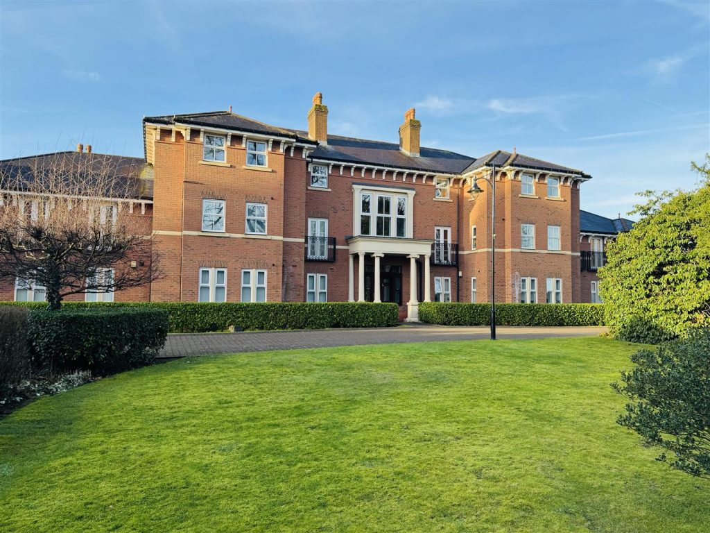 The Beeches, Upton, Chester