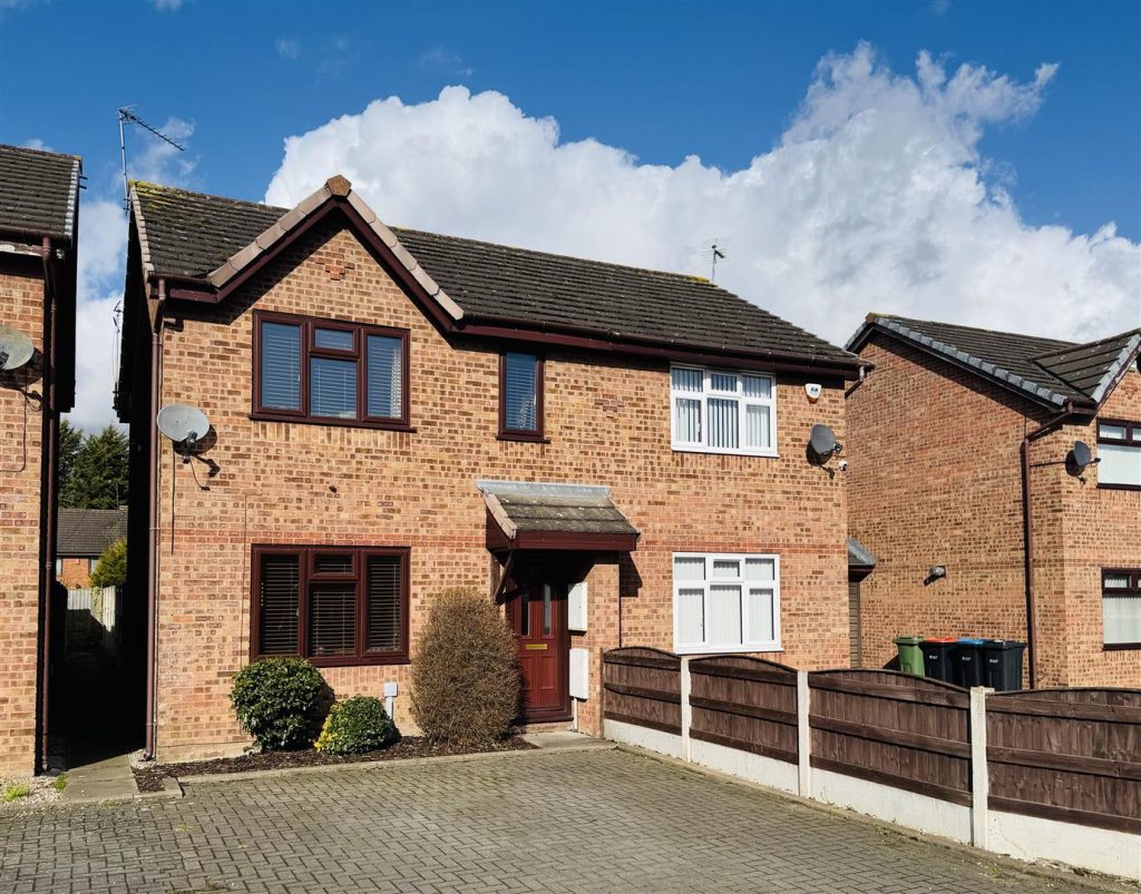 Pentland Close, Vicars Cross
