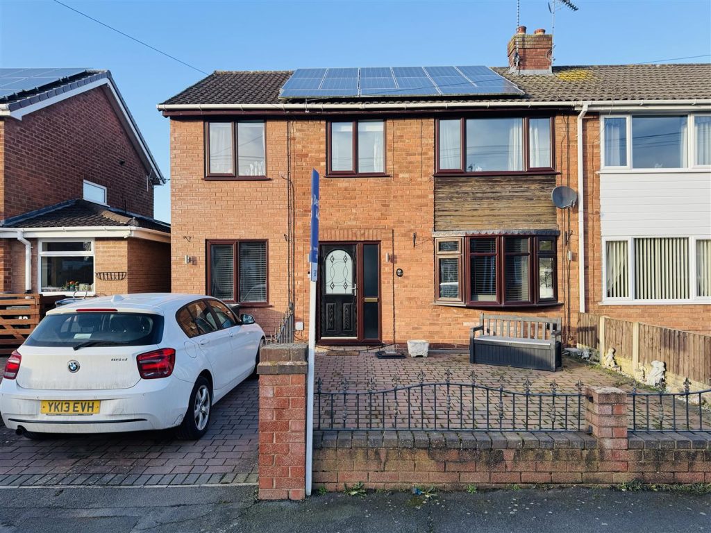 Cardigan Road, Wrexham