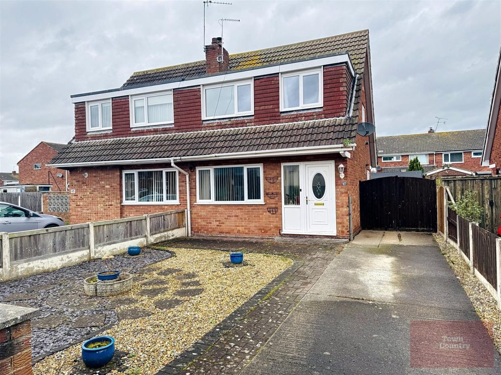 Saxon Way, Blacon, Chester