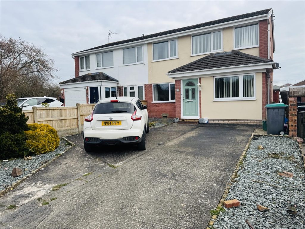 Delph Road, Acrefair