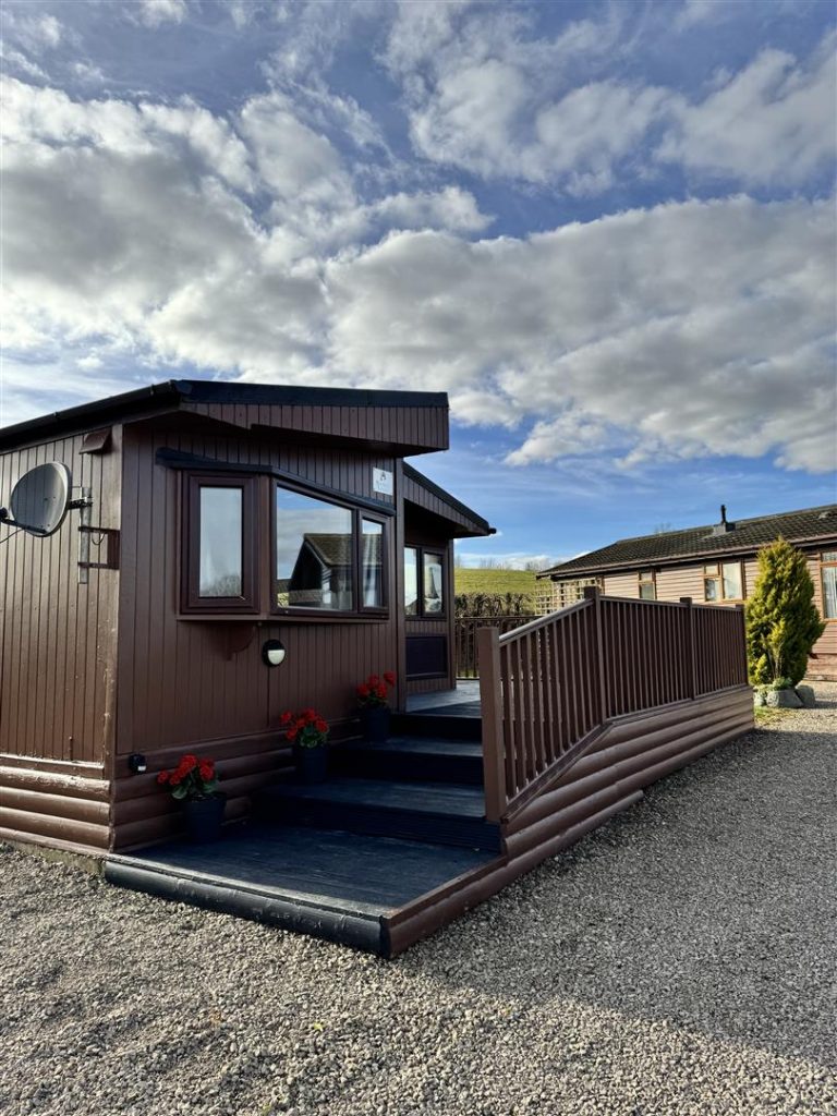 Penrhos Park Lodges, Meifod