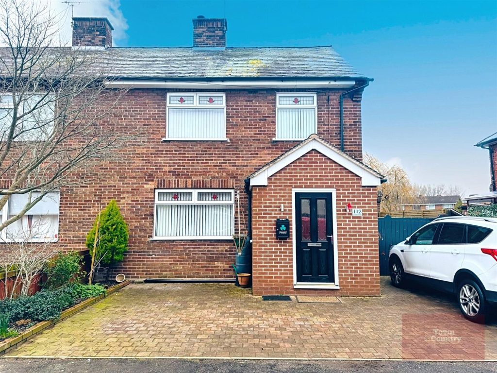 Victoria Road, Saltney