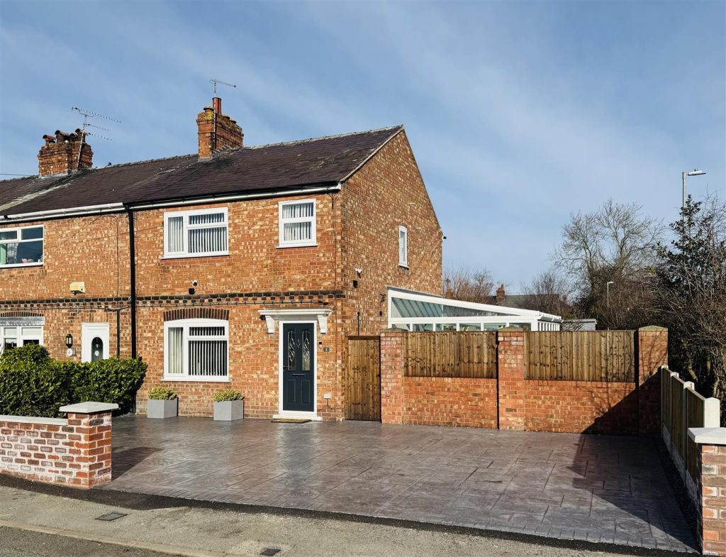 Salisbury Avenue, Saltney, Chester