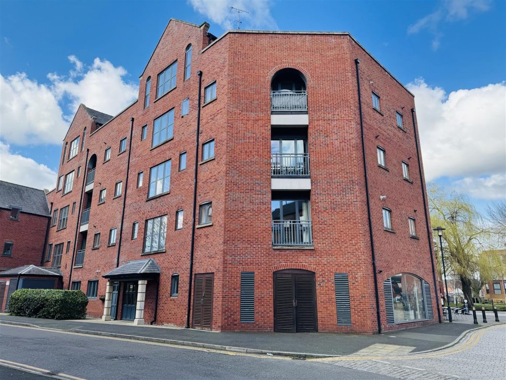Seller Street, Chester