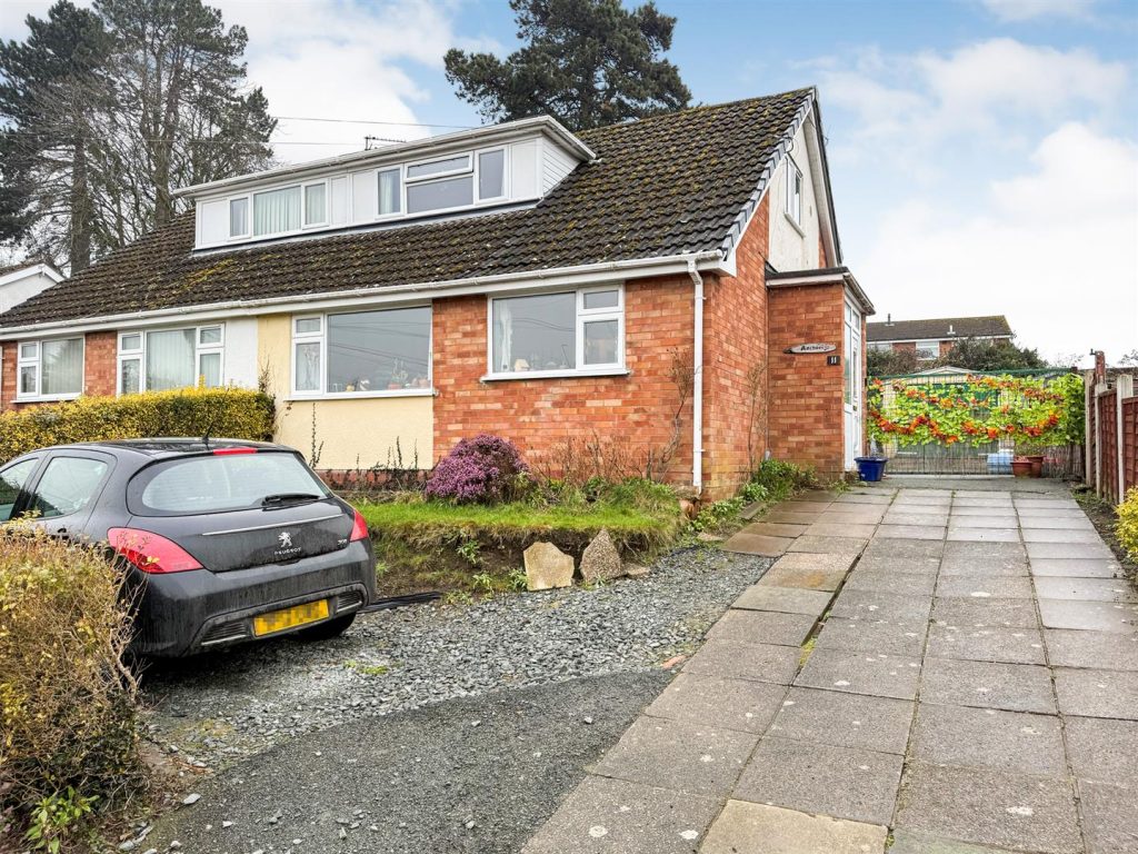 Powis Avenue, Oswestry