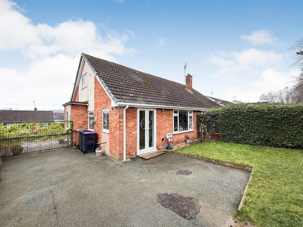 Powis Avenue, Oswestry