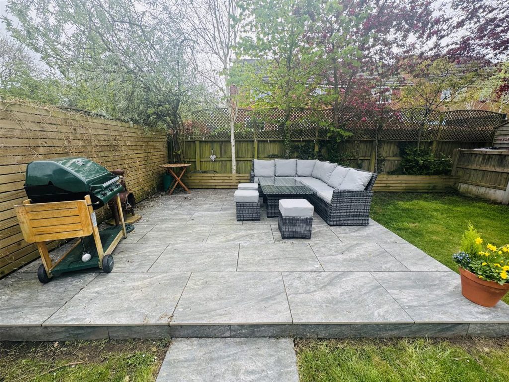Cannon Way, Higher Kinnerton, Chester
