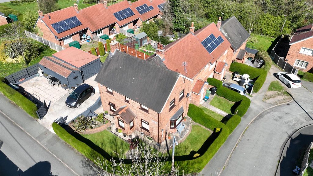 Hywelfa, Southsea, Wrexham