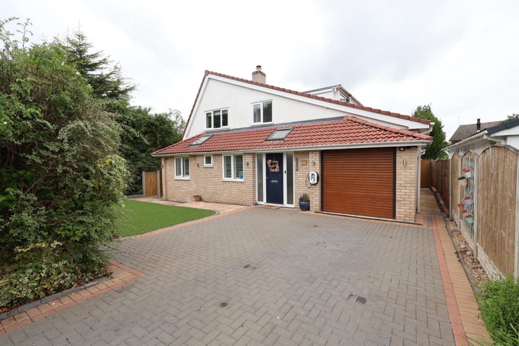 Denstone Drive, Westminster Park