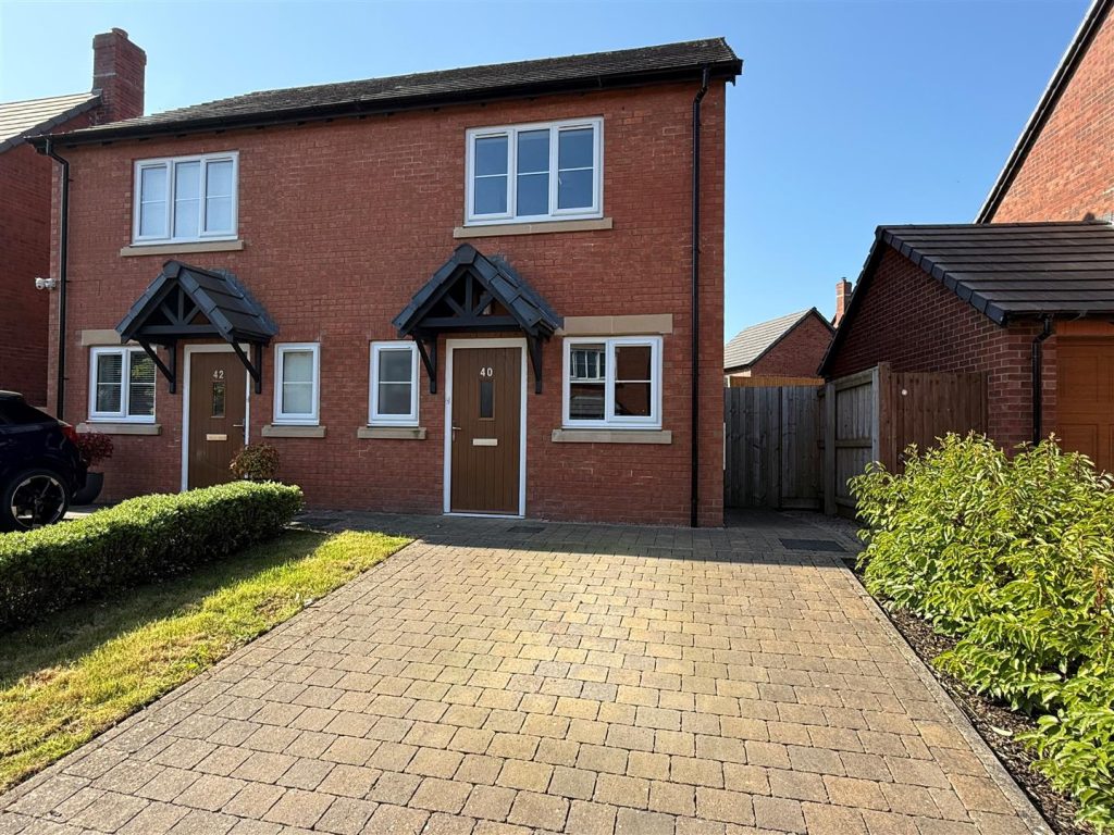 Kingfisher Way, Morda