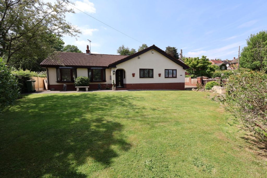 Wrexham Road, New Broughton, Wrexham