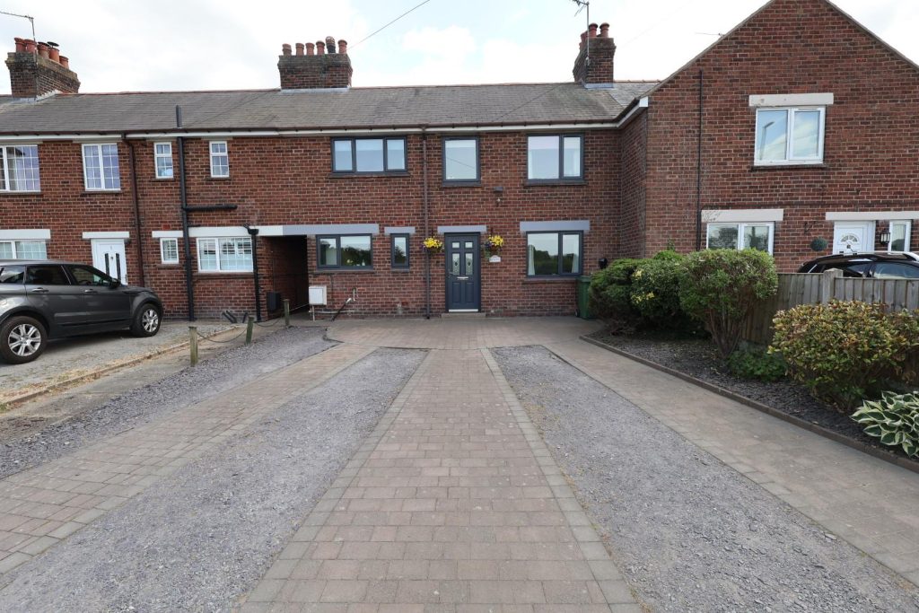Park View, Chester Road, Rossett