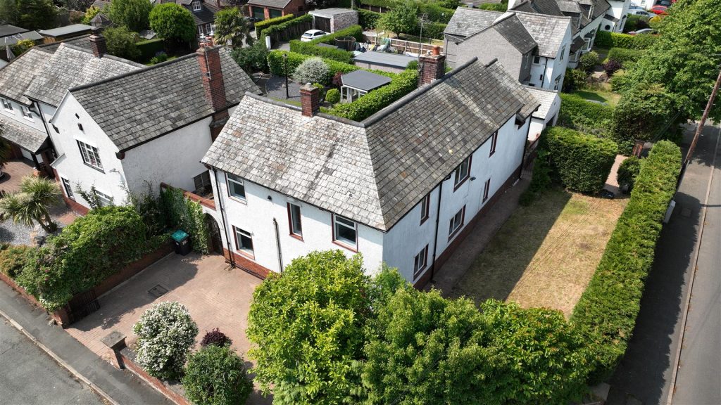 Ffordd Estyn, Wrexham