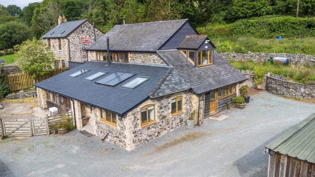 Pen Y Garnedd, Llanrhaeadr Ym Mochnant, Oswestry