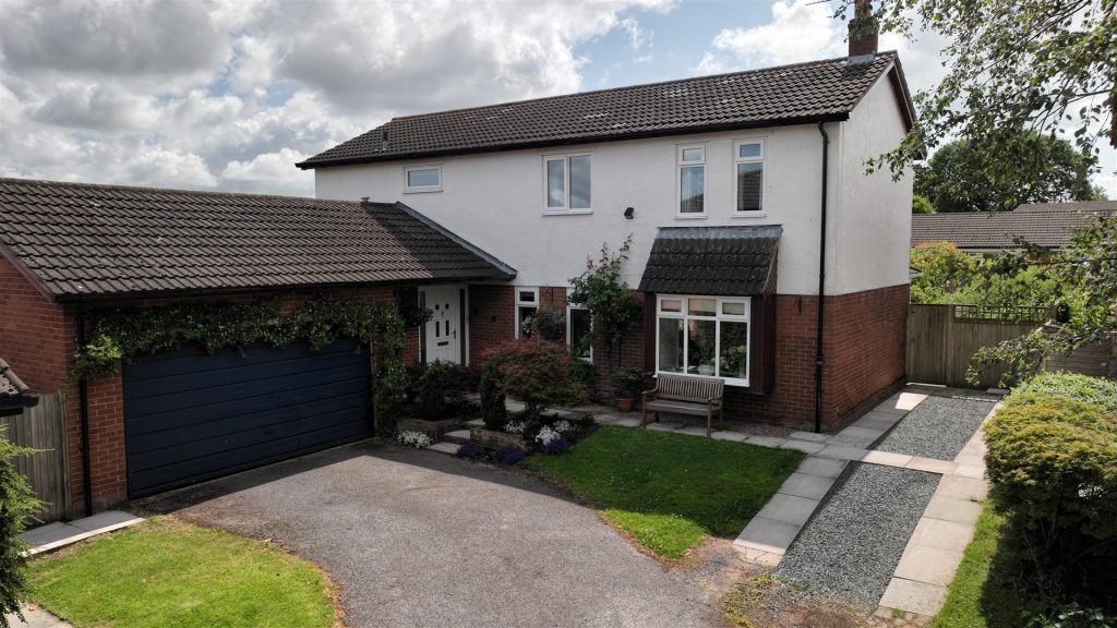 Penfold Way, Dodleston, Chester