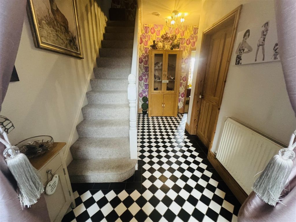 Cymau Lane, Cymau, Wrexham