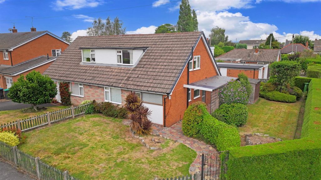 Nayland Avenue, Gresford, Wrexham