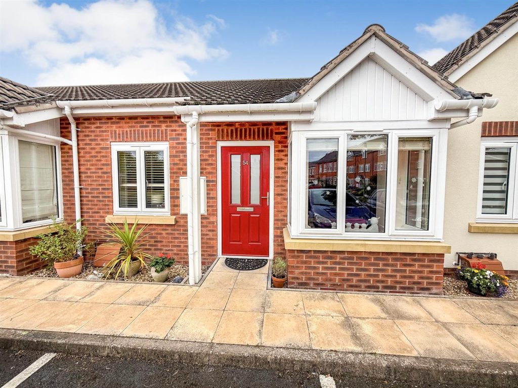Beresford Gardens, Oswestry