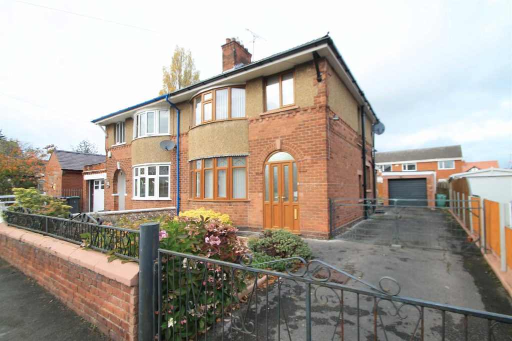 Glyndwr Road, Garden Village