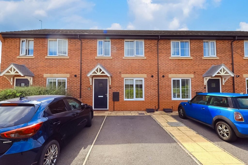 Bittern Close, Farndon, Chester