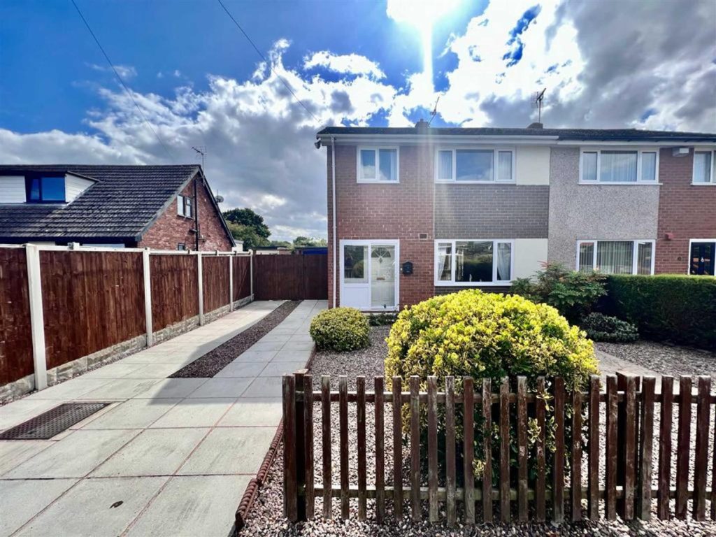 Nayland Avenue, Gresford