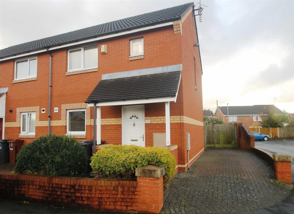 Henry Wood Court, Saltney