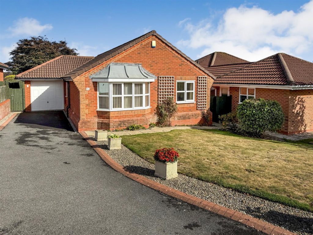 High Fawr Avenue, Oswestry
