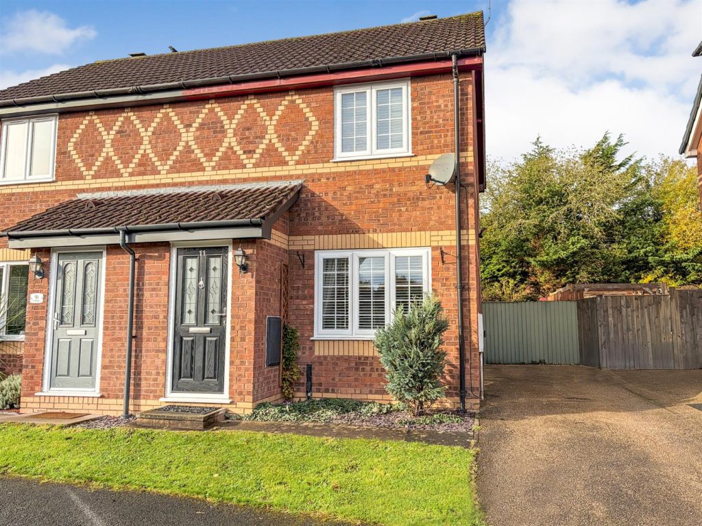 Yr Helfa, Chirk, Wrexham