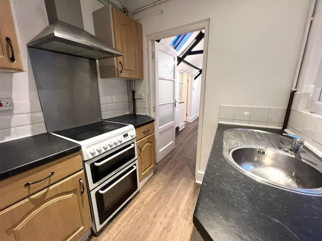 Ruabon Road, Wrexham