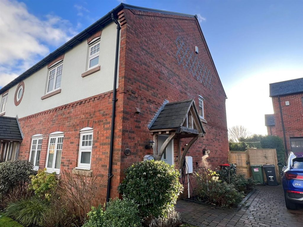 Belgrave Garden Mews, Pulford, Chester