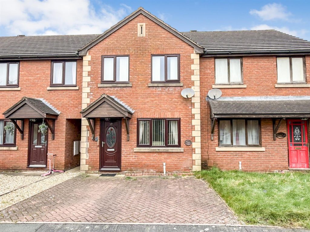 Ifton Fields, St. Martins