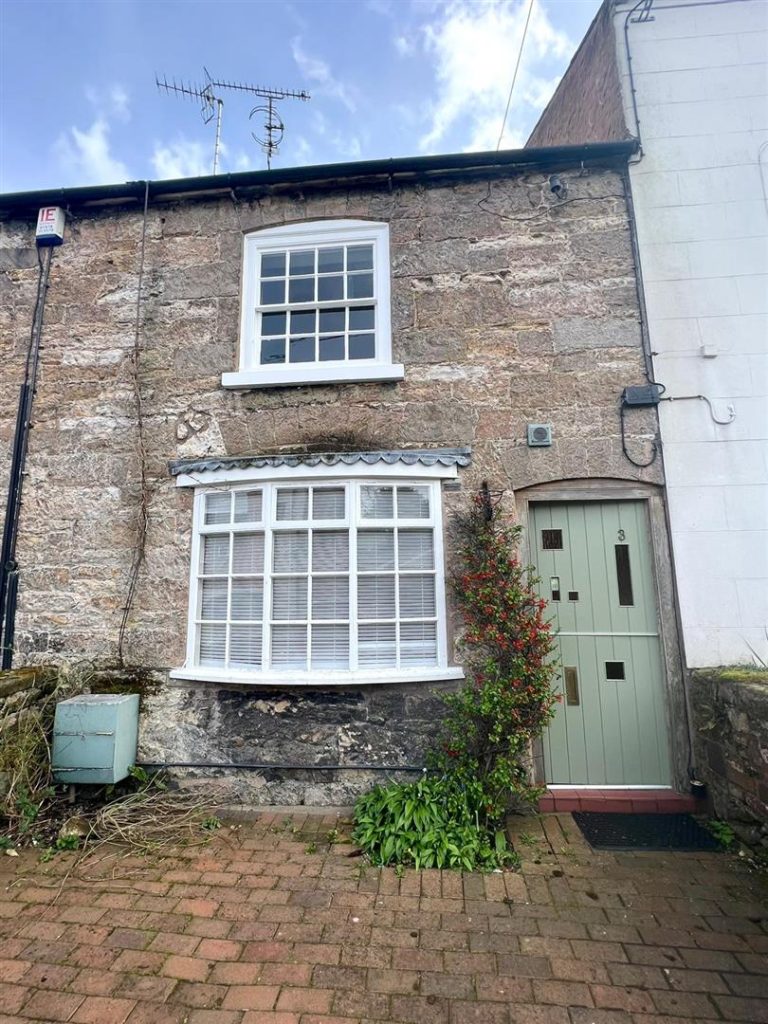 Gun Street, Rossett, Wrexham