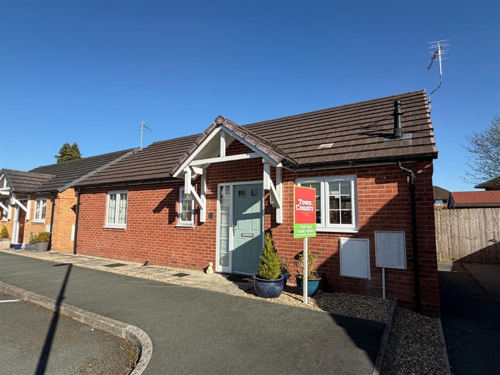 Lawford Gardens, Gobowen, Oswestry