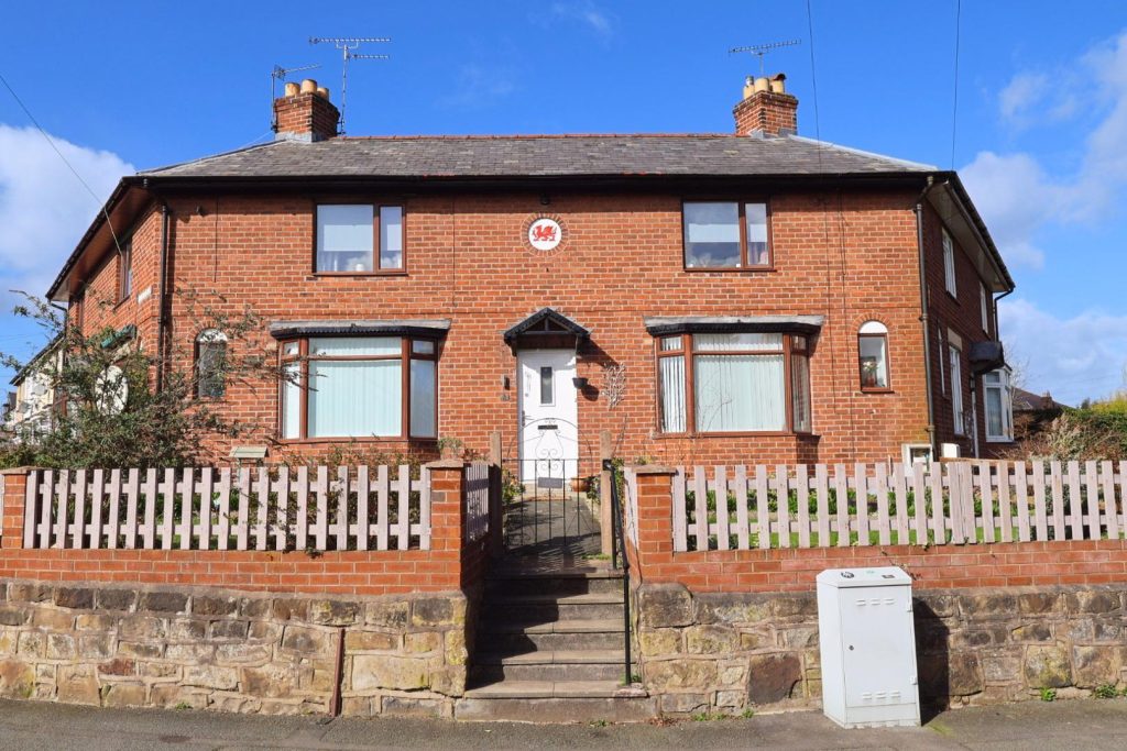 Bennions Road, Wrexham