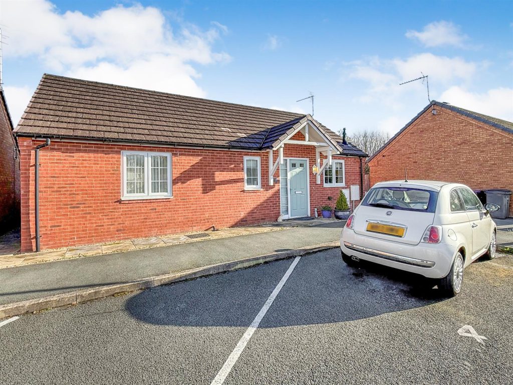 Lawford Gardens, Gobowen, Oswestry