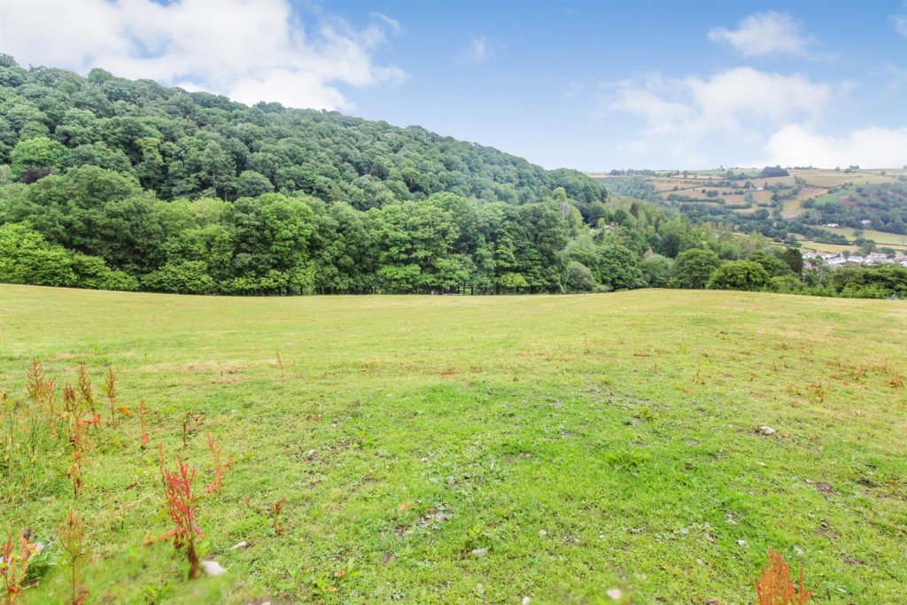 Tyn Y Cestyll Road, Glyn Ceiriog