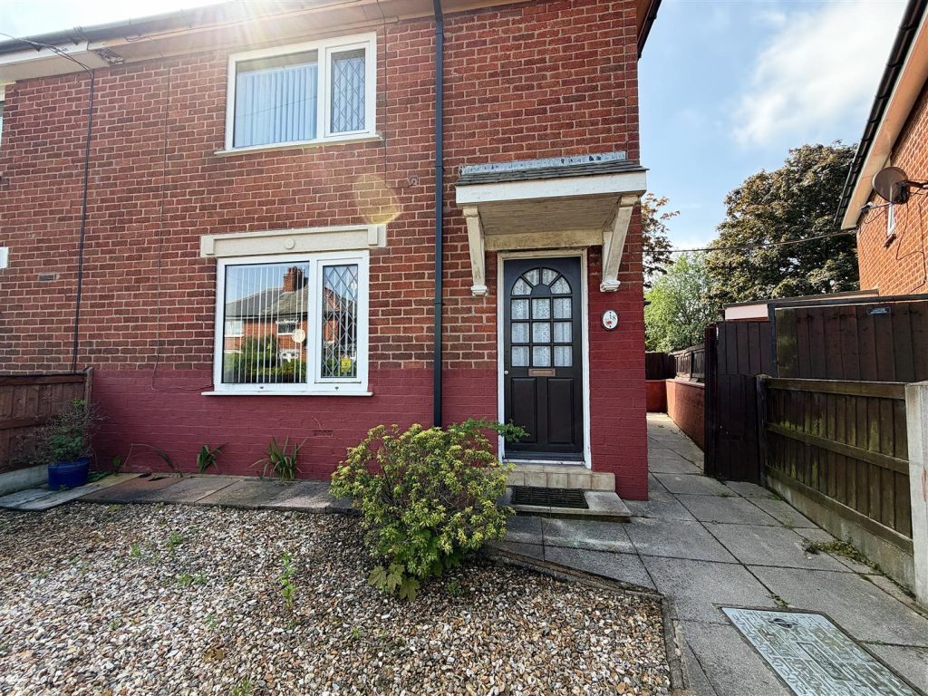 Maes Enion, Rhosllanerchrugog, Wrexham