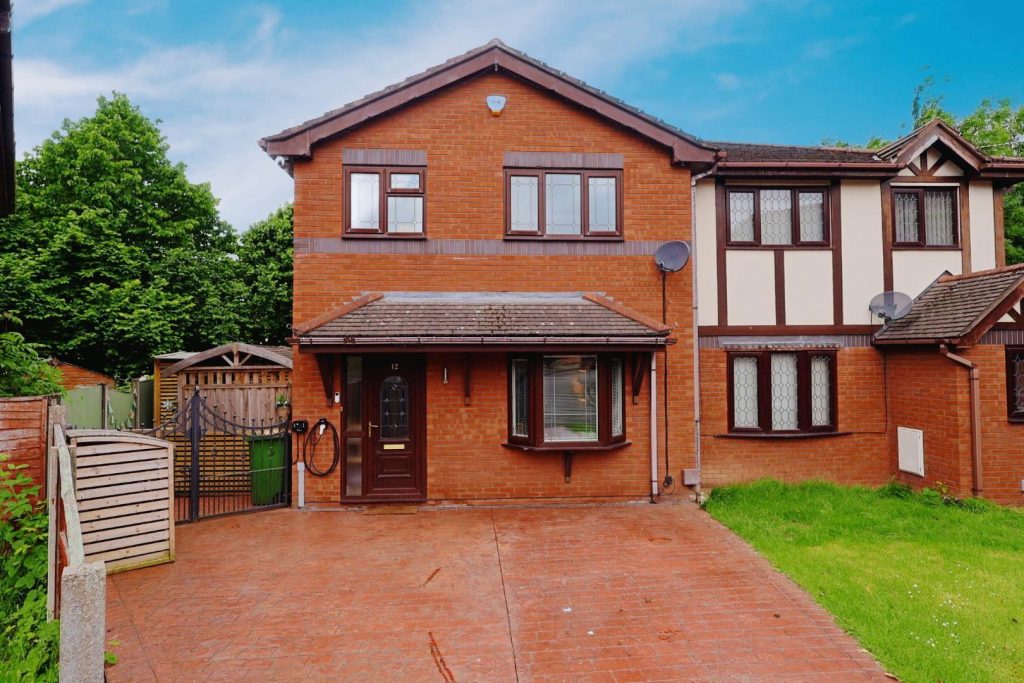 Rhosddu Road, Wrexham