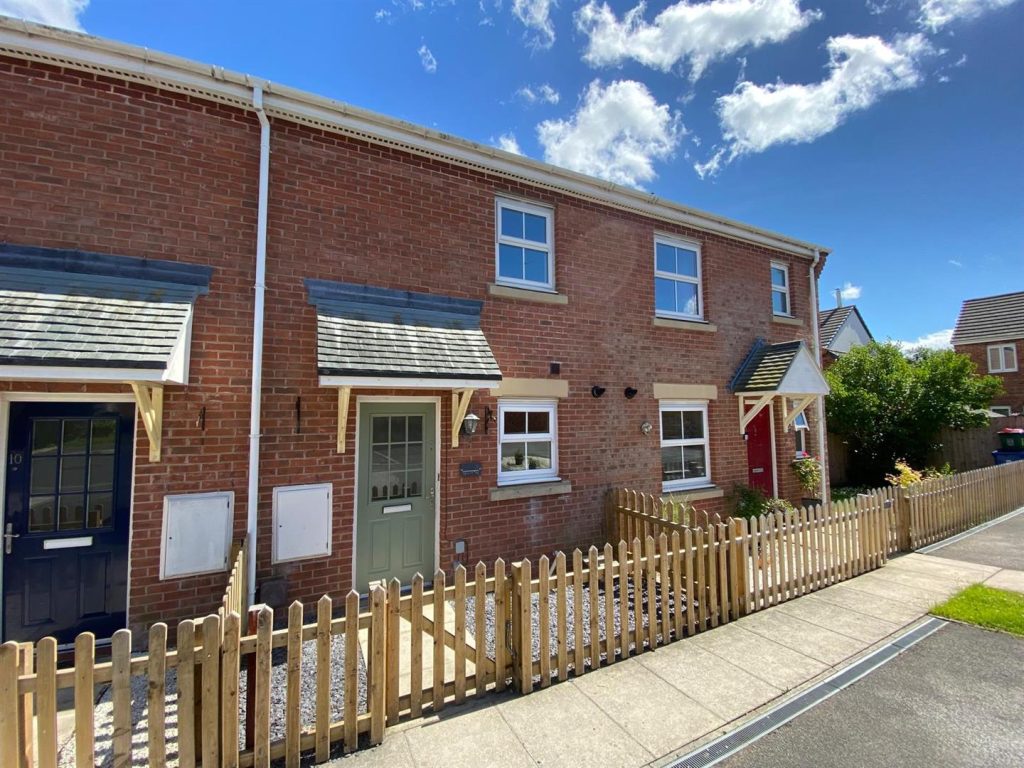 Eglwys Teg, Wrexham