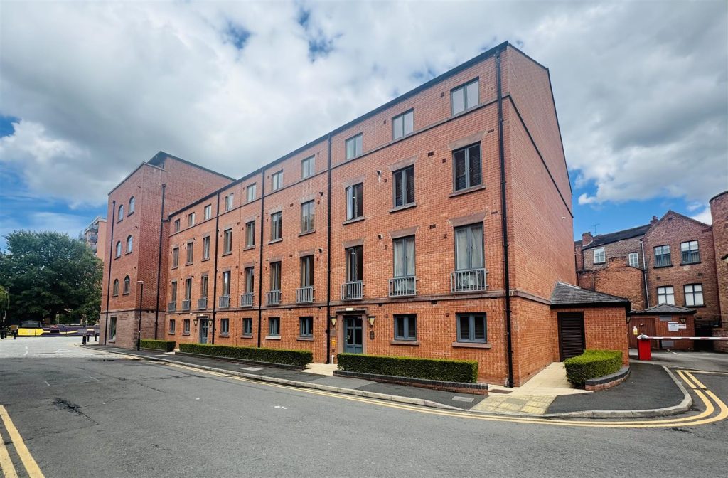 Seller Street, Chester