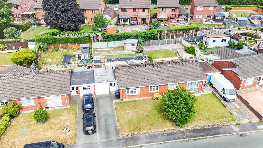 Perry Road, Rhewl, Gobowen, Oswestry